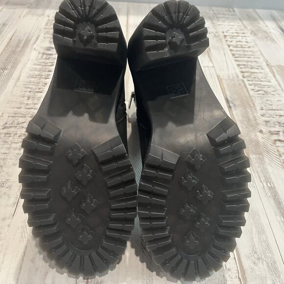 Dr. Martens Magdalena Boots Leather Platform Lug Sole - Picture 12 of 12